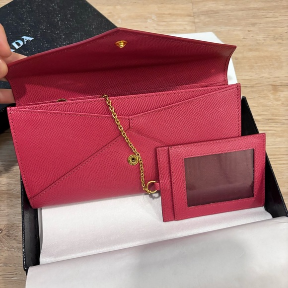 Authentic Prada Pink Saffiano Wallet - Picture 4 of 7